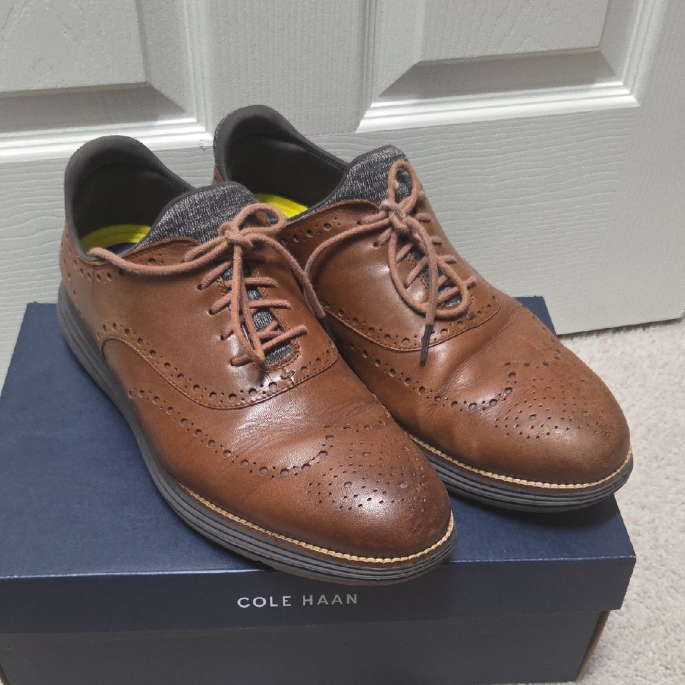Cole Haan Men's Tan Wingtip Derby Shoes